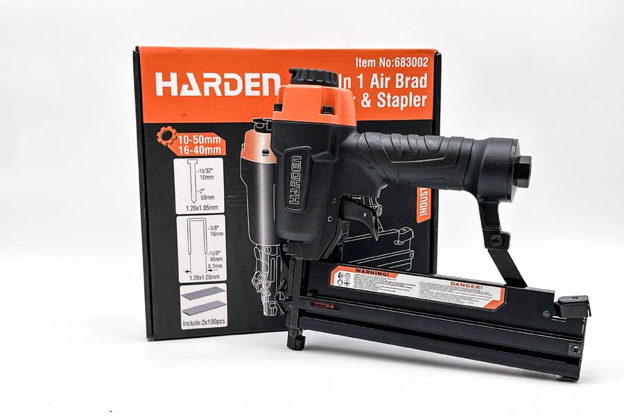 2 in 1 Druckluftnagler & Klammergerät Harden 683002